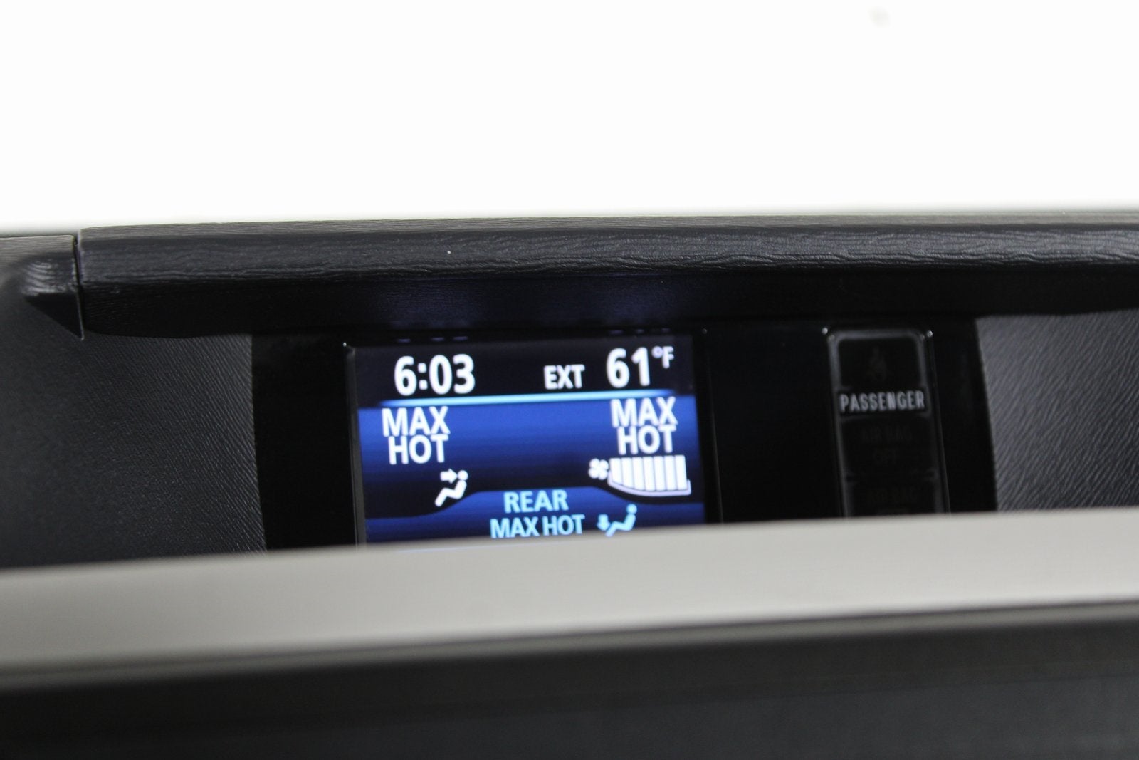 2014 Toyota Sienna XLE 8 Passenger