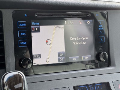 2015 Toyota Sienna XLE 8 Passenger