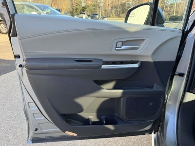 2024 Toyota Sienna XLE 8 Passenger