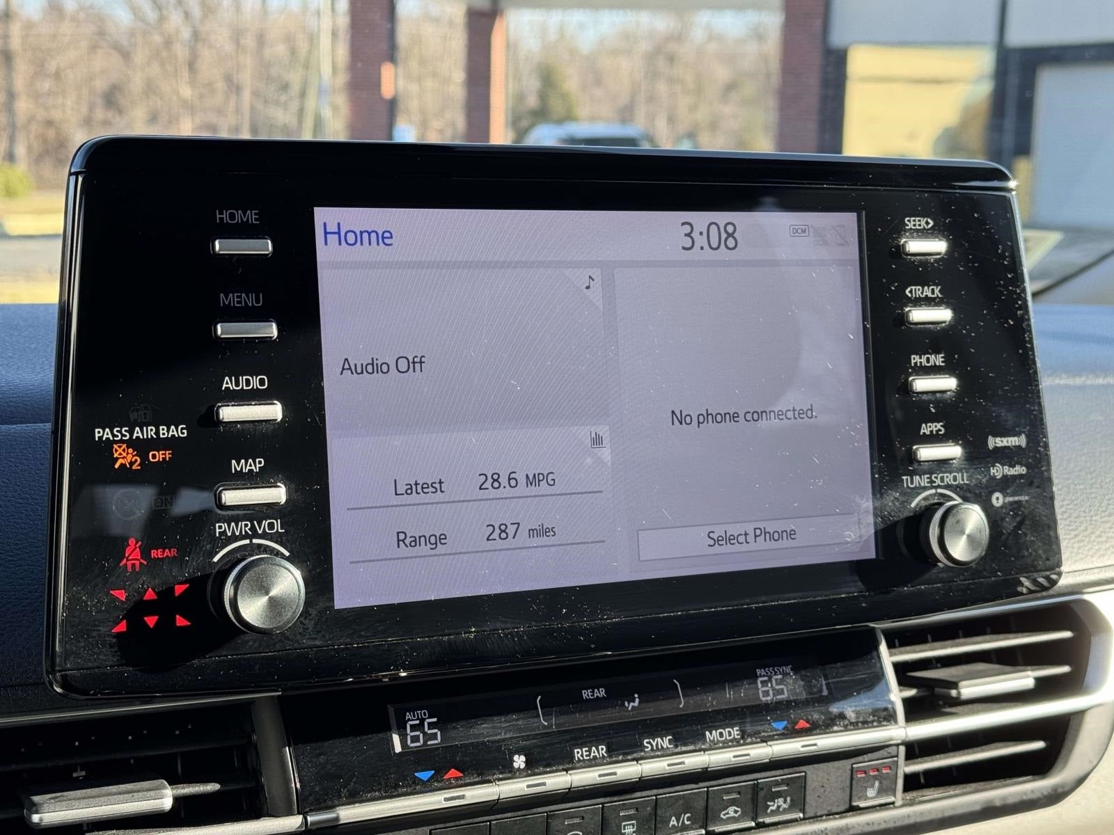 2024 Toyota Sienna XLE 8 Passenger