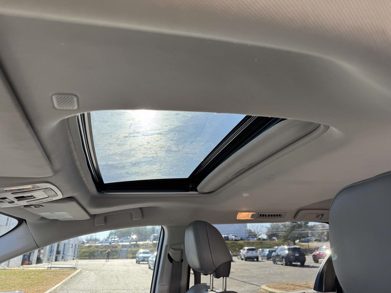 2023 Toyota Sienna XLE 8 Passenger