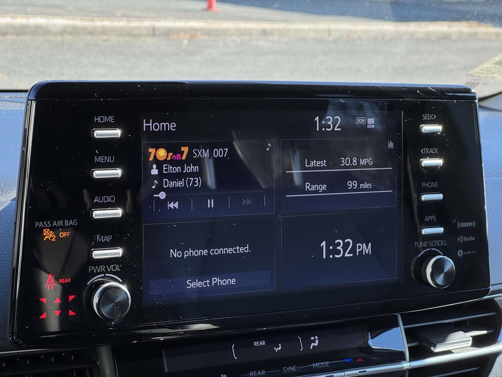 2023 Toyota Sienna XLE 8 Passenger