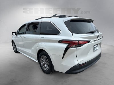 2022 Toyota Sienna XLE HYBRID 7 Passenger
