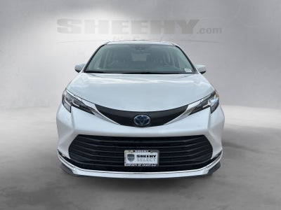 2022 Toyota Sienna XLE HYBRID 7 Passenger