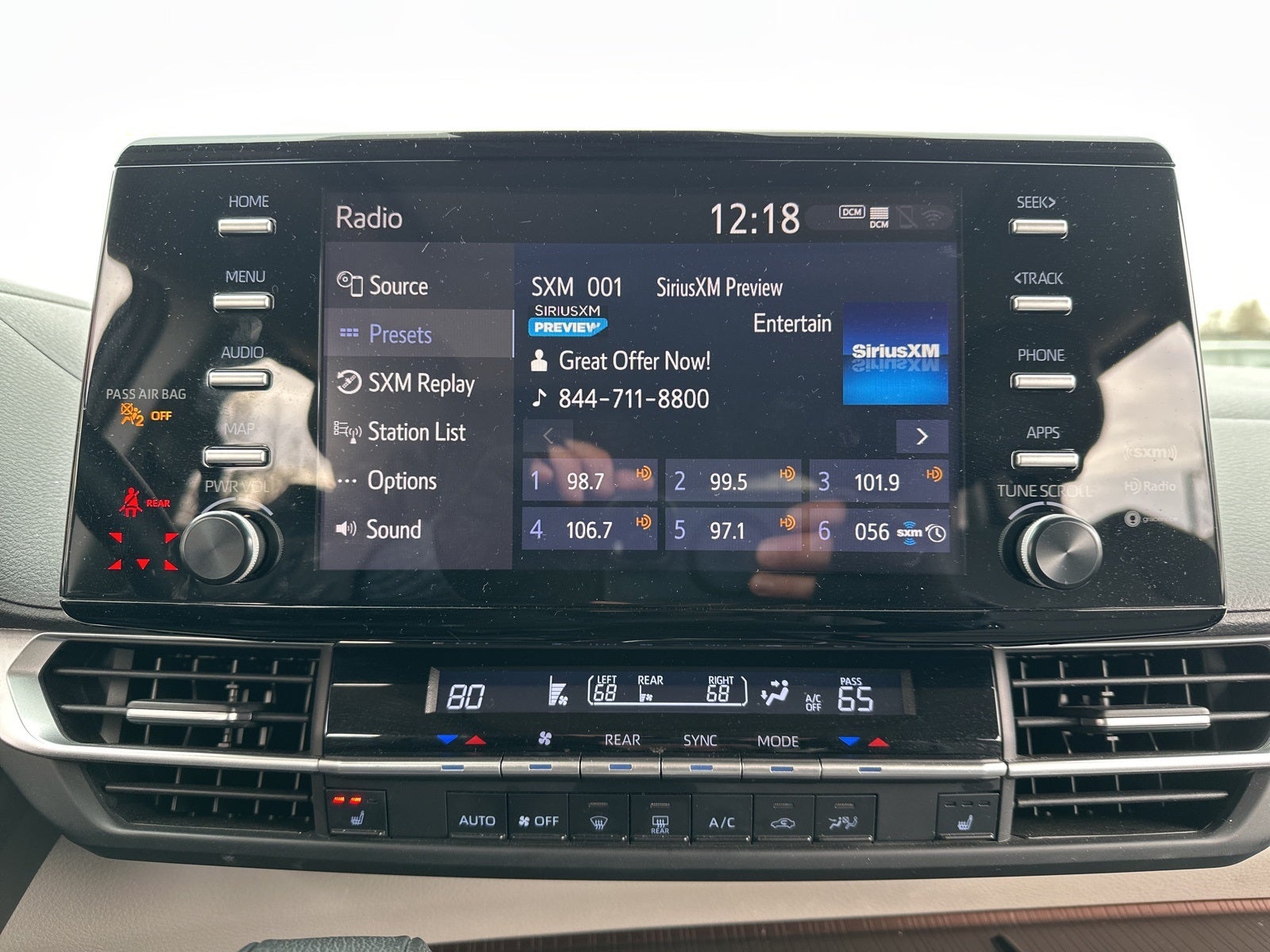 2022 Toyota Sienna XLE HYBRID 7 Passenger