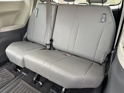 2022 Toyota Sienna XLE HYBRID 7 Passenger