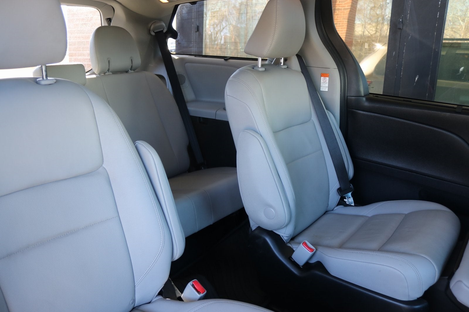 2020 Toyota Sienna Limited Premium 7 Passenger