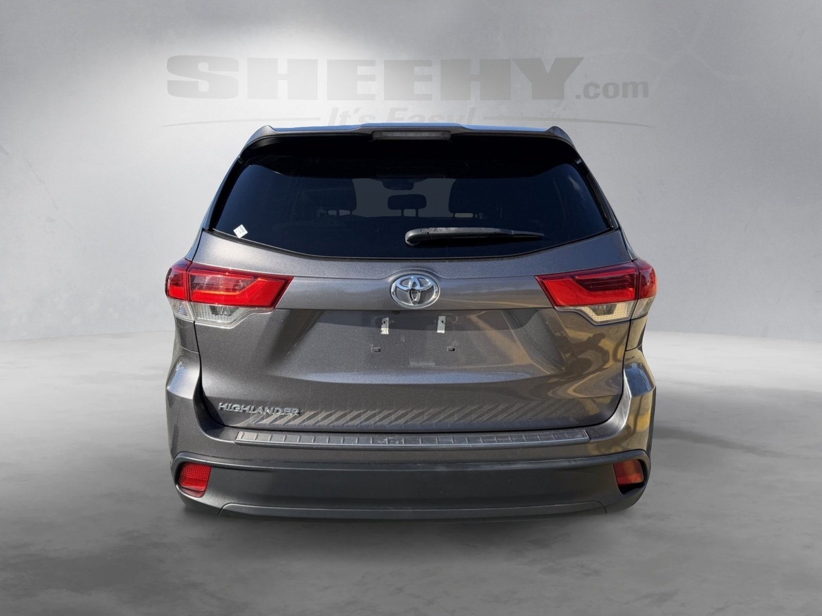 2019 Toyota Highlander LE