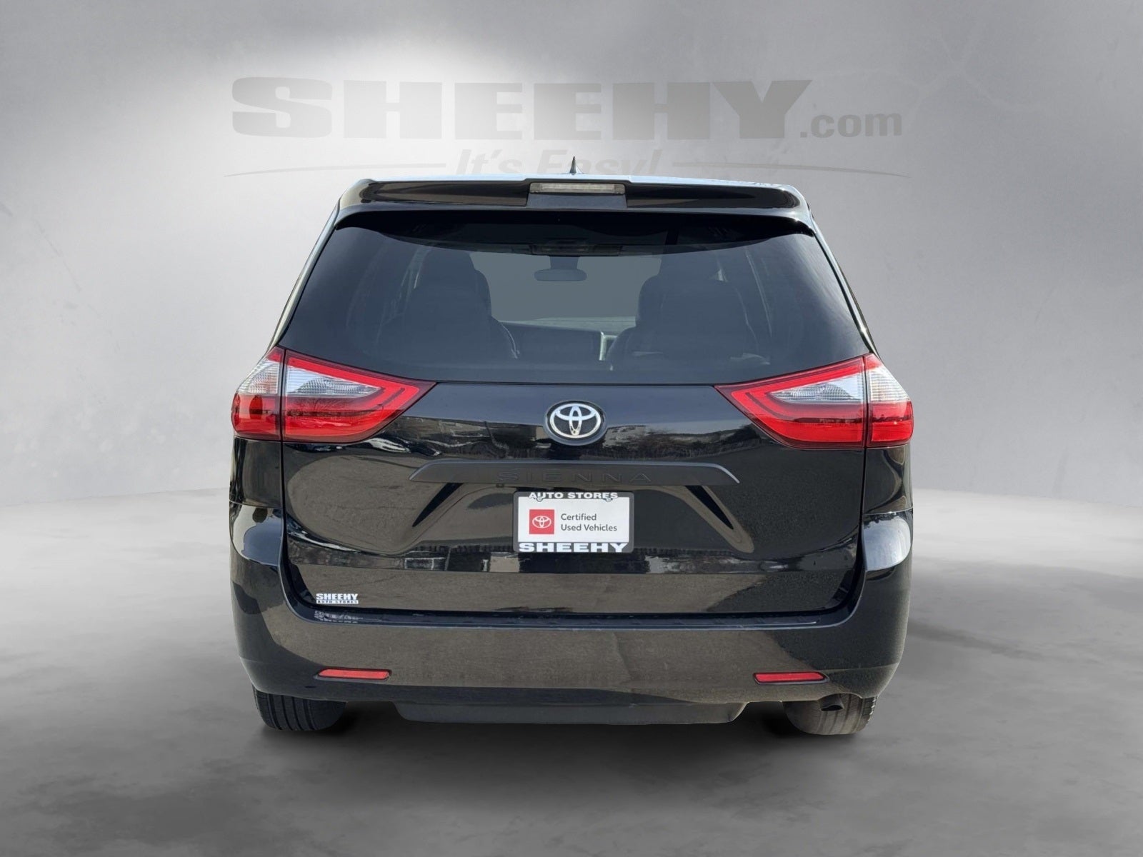 2020 Toyota Sienna L 7 Passenger