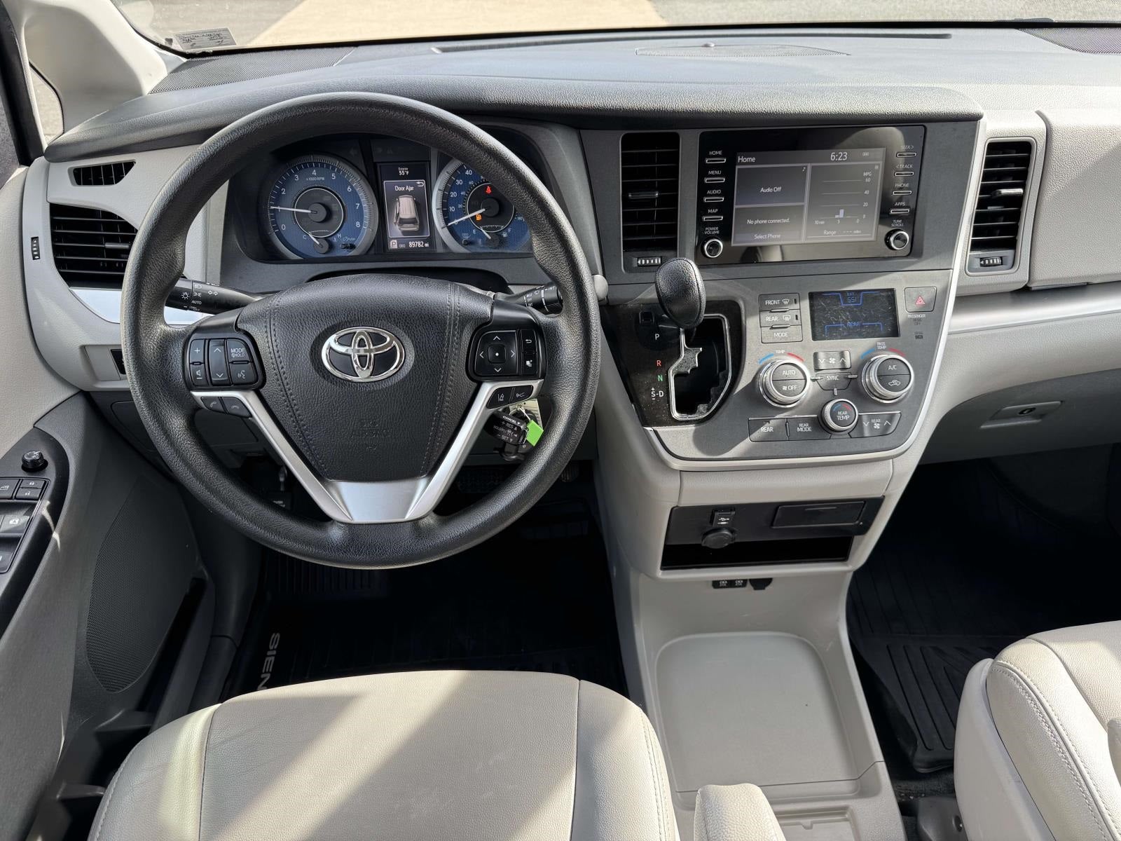 2020 Toyota Sienna L 7 Passenger