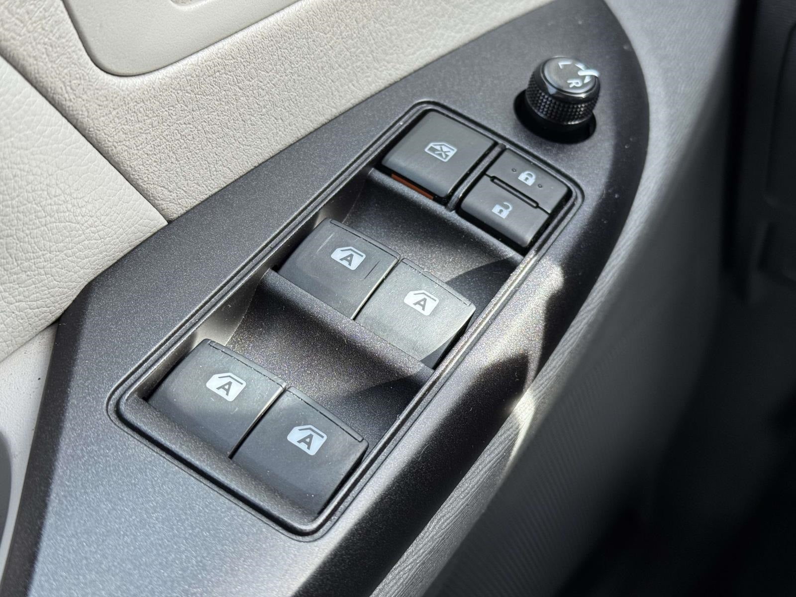 2020 Toyota Sienna L 7 Passenger