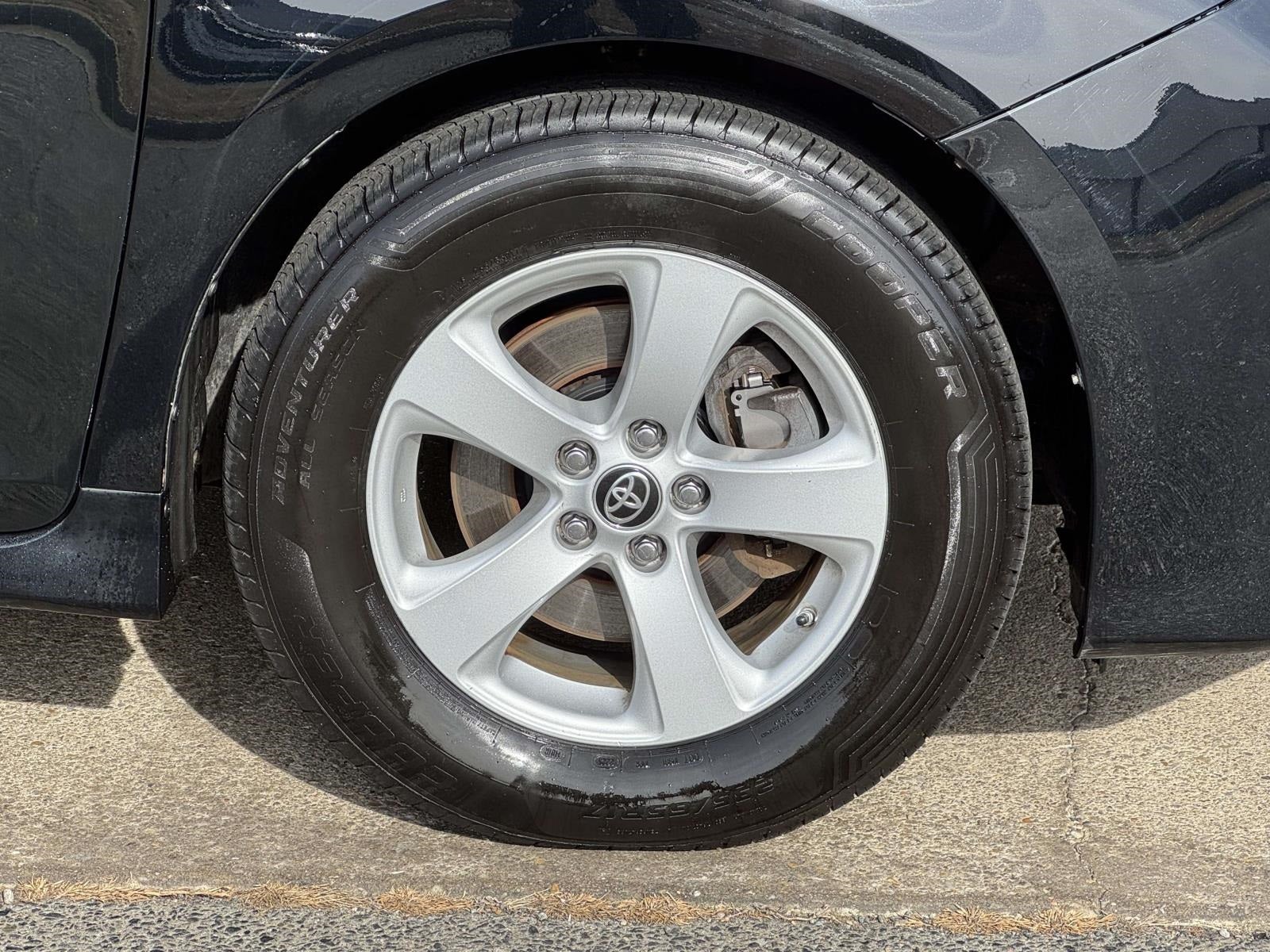 2020 Toyota Sienna L 7 Passenger