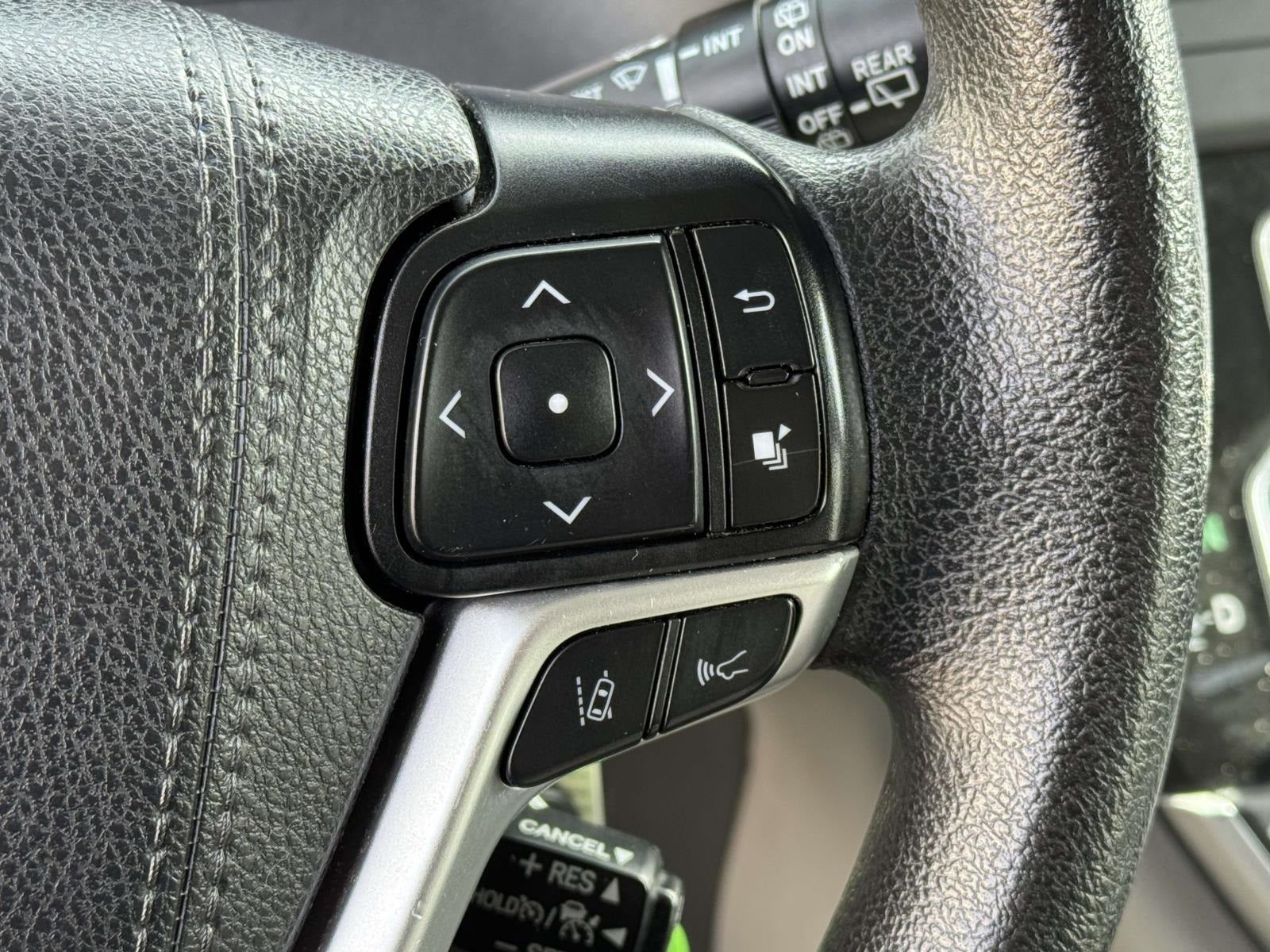 2020 Toyota Sienna L 7 Passenger