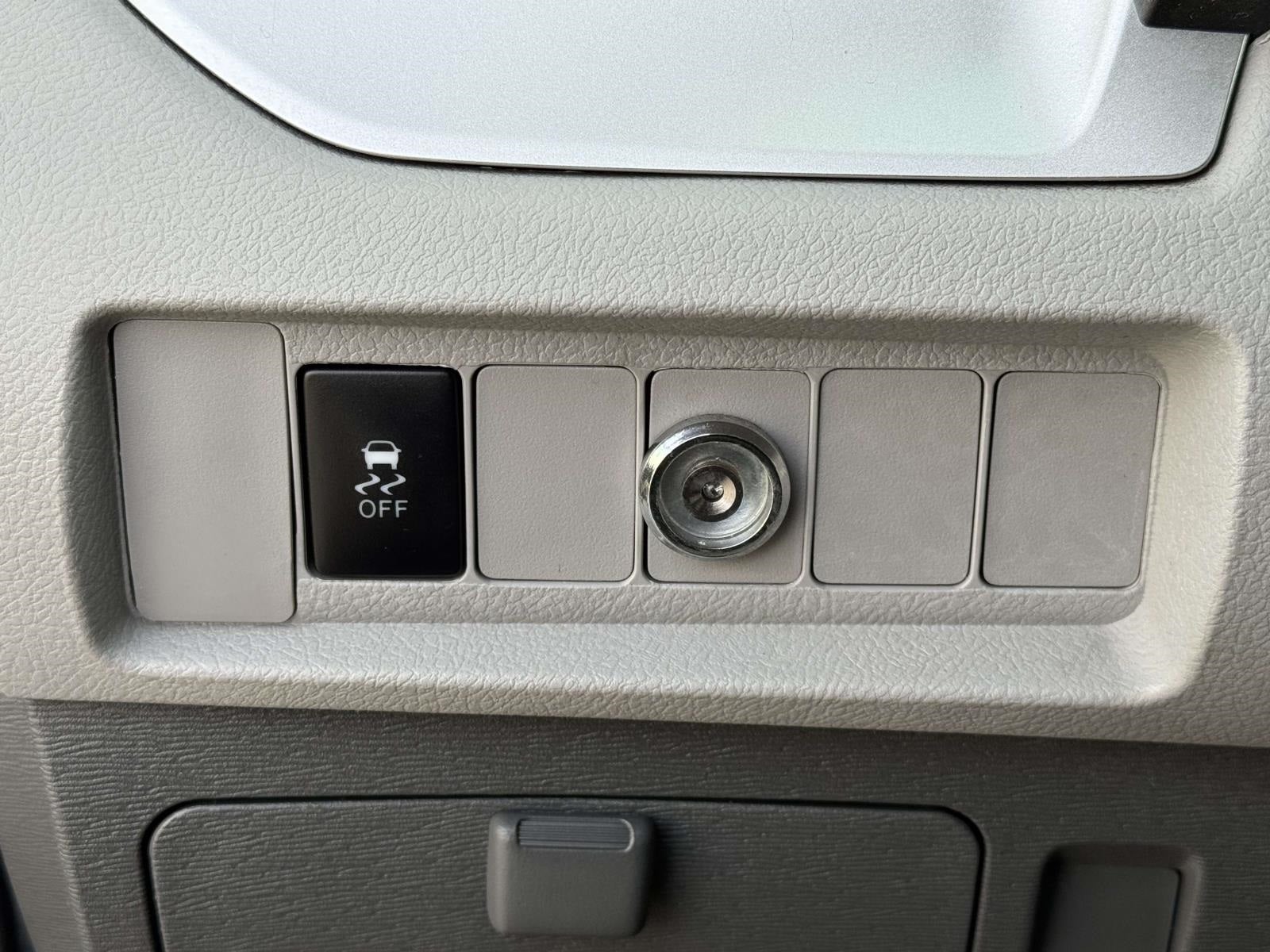 2020 Toyota Sienna L 7 Passenger