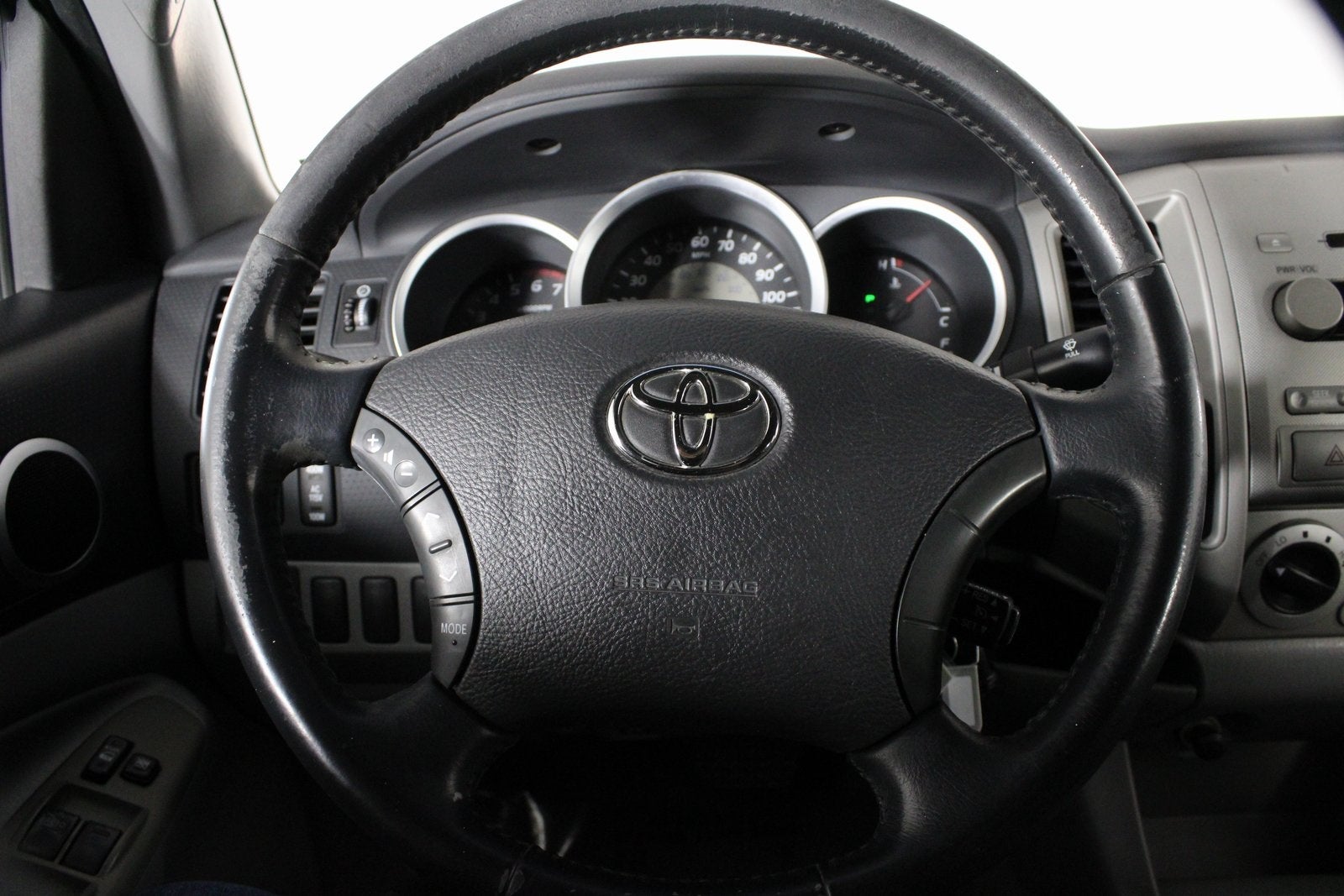 2006 Toyota Tacoma Base V6
