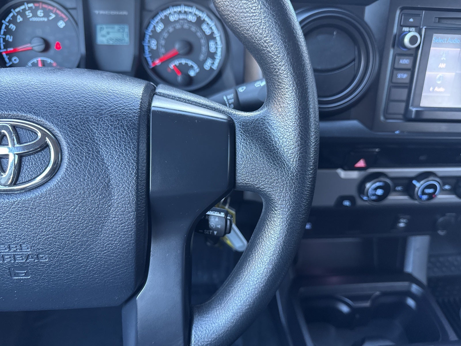 2016 Toyota Tacoma SR5