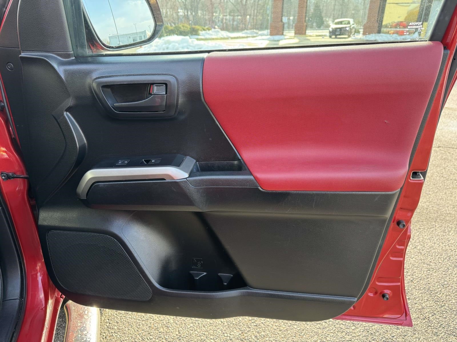 2016 Toyota Tacoma SR5 V6