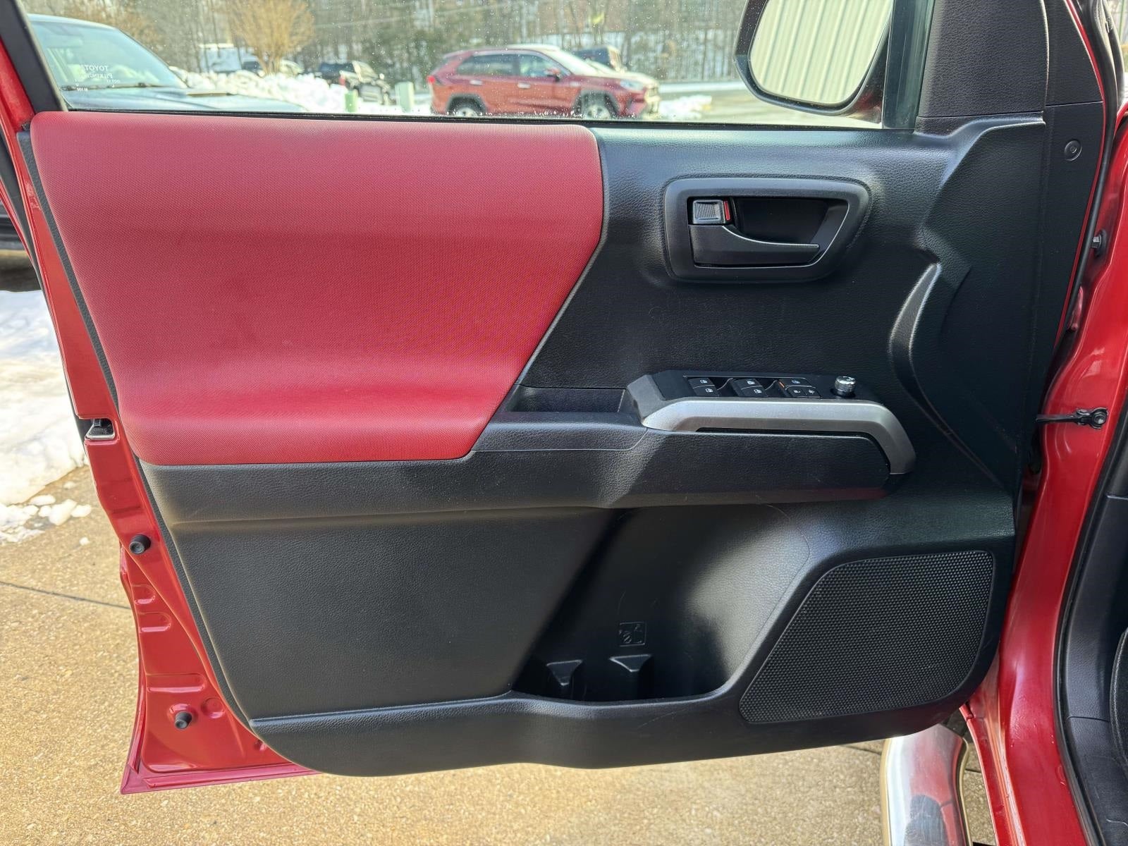 2016 Toyota Tacoma SR5 V6