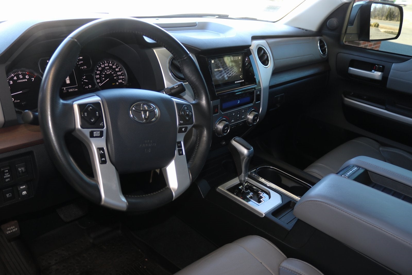 2018 Toyota Tundra Limited