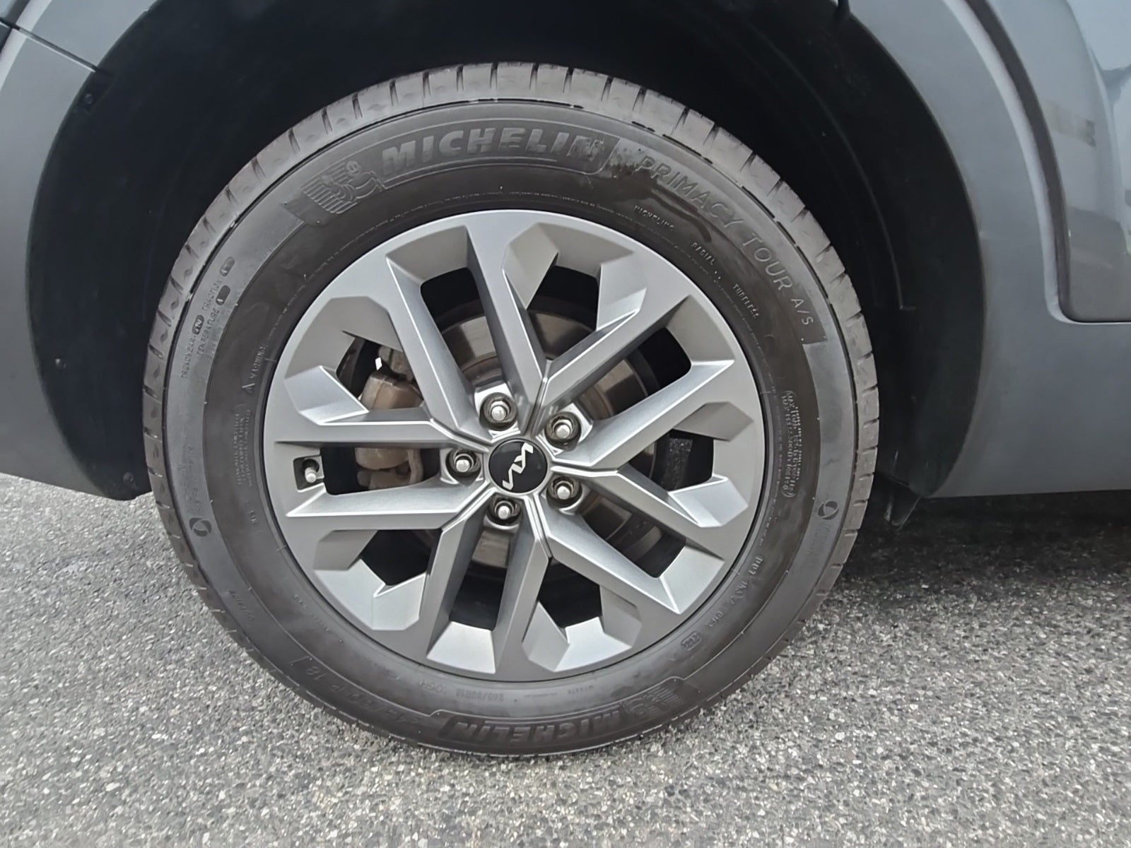 2023 Kia Telluride LX