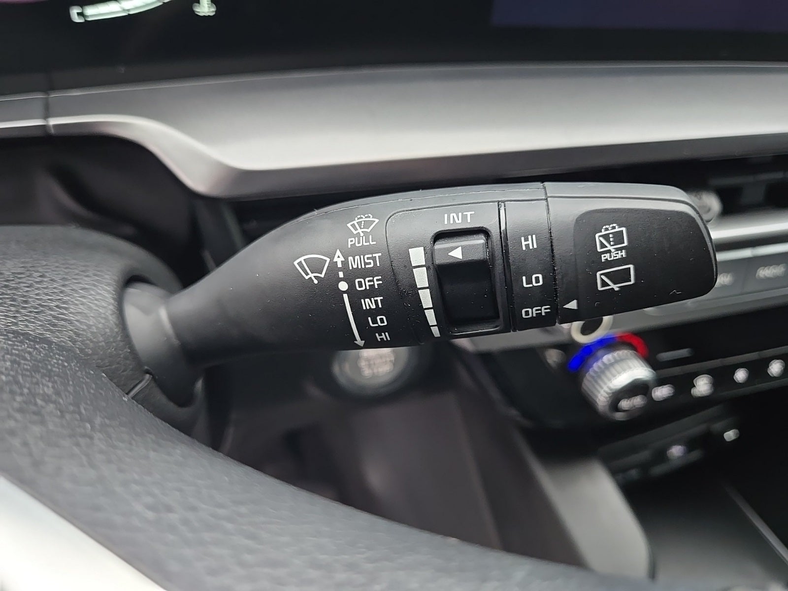 2023 Kia Telluride LX