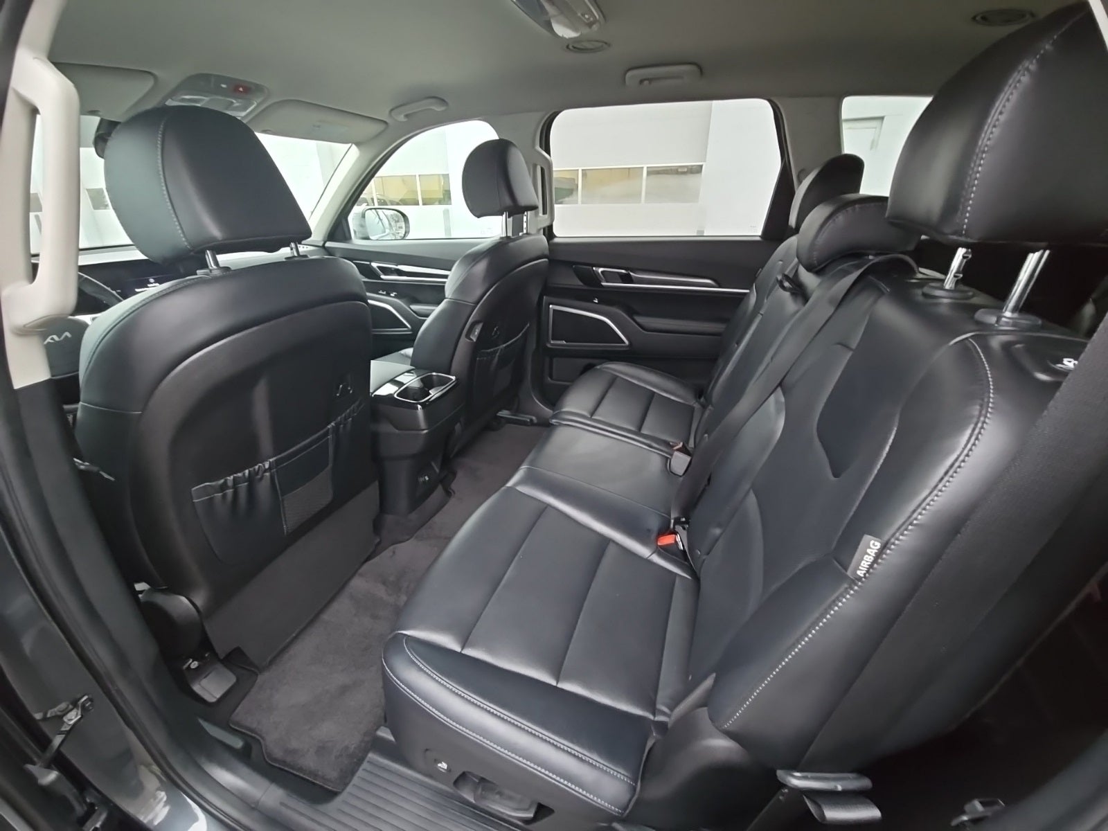 2023 Kia Telluride LX