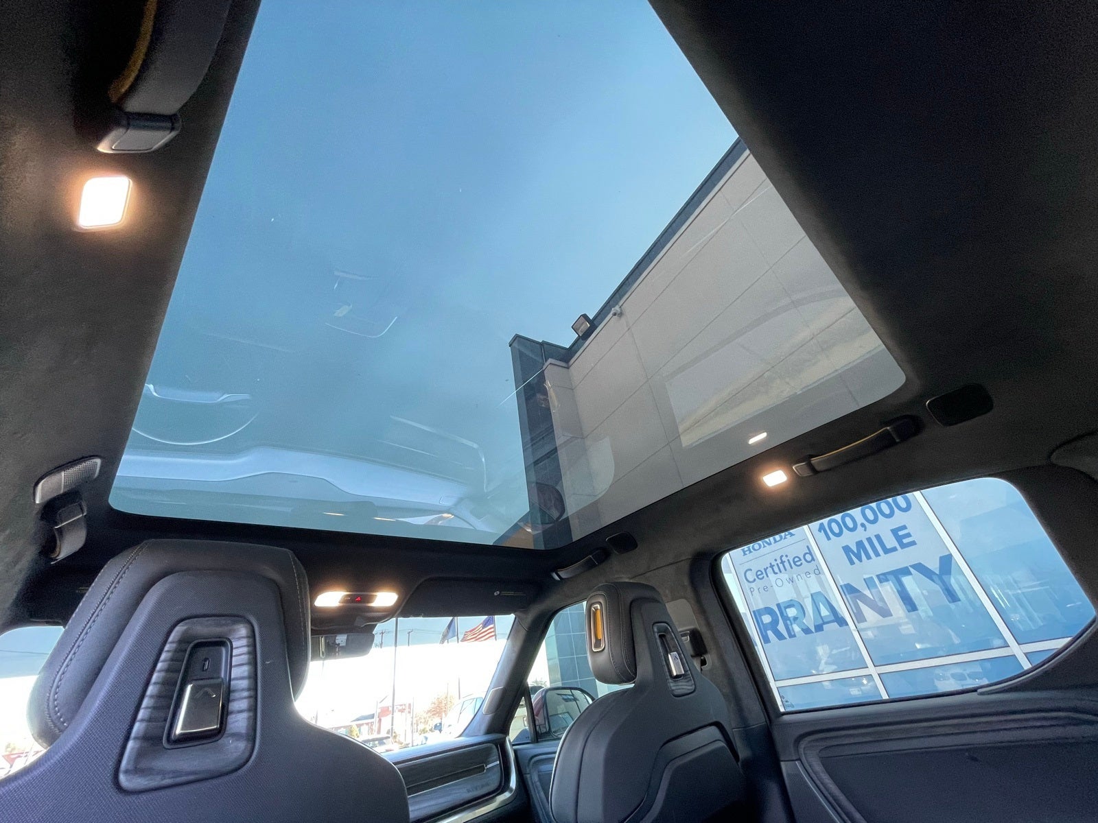 2022 Rivian R1T Adventure