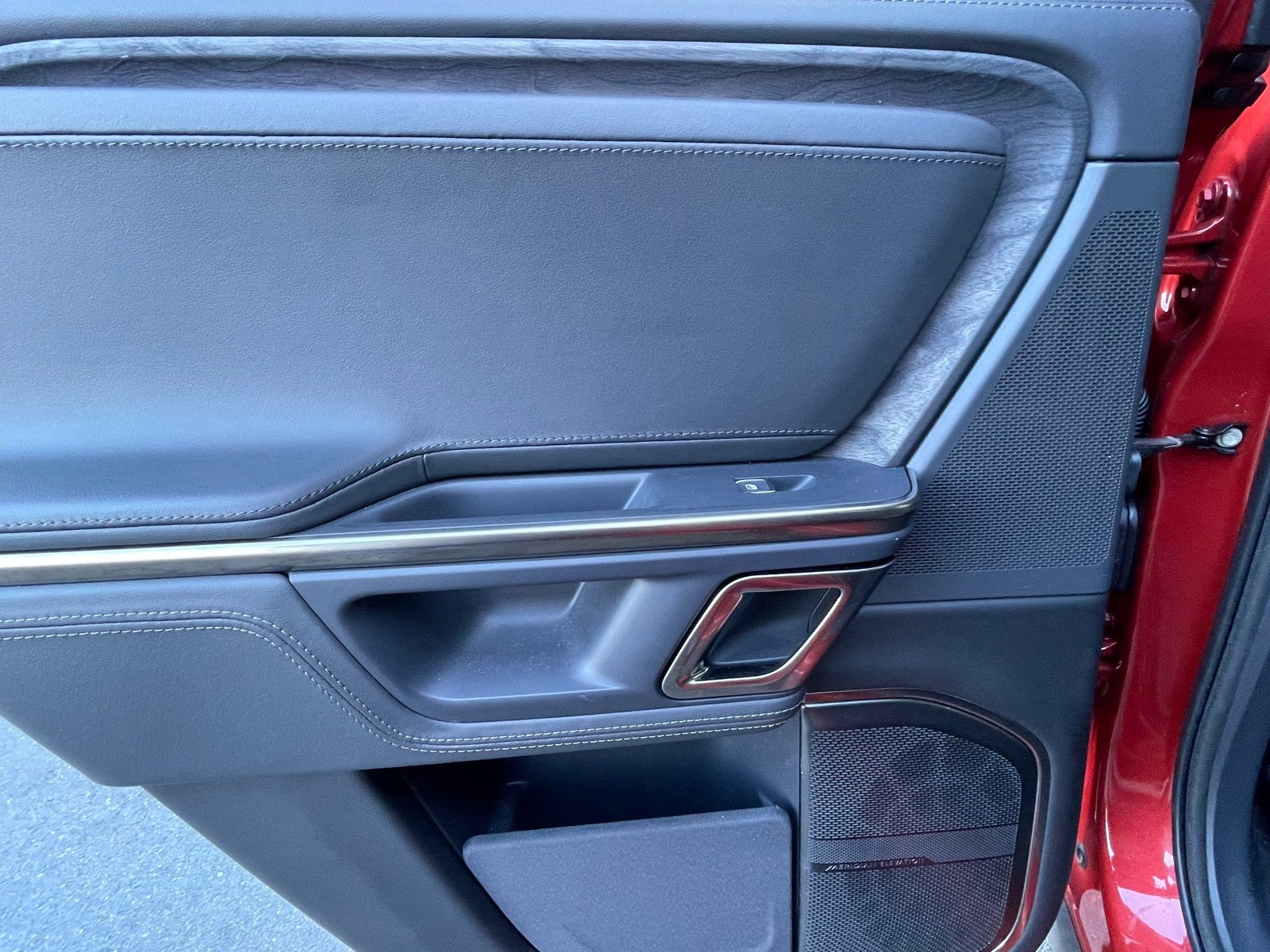 2022 Rivian R1T Adventure