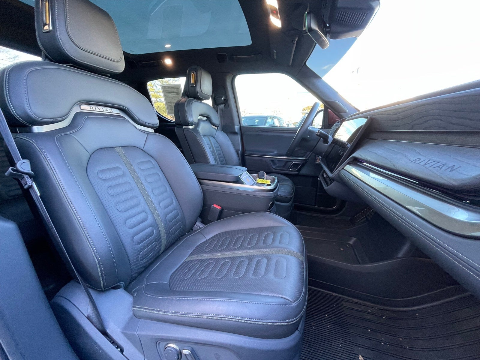 2022 Rivian R1T Adventure