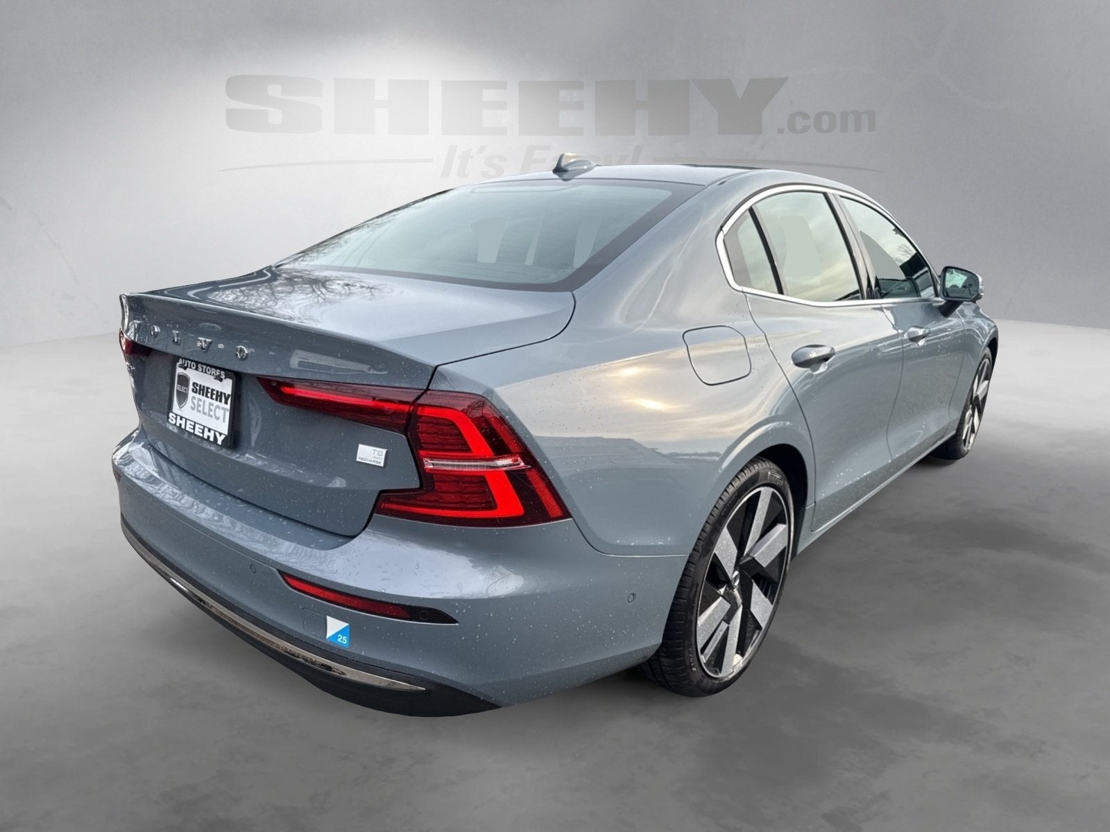 2023 Volvo S60 Recharge Plug-In Hybrid Ultimate