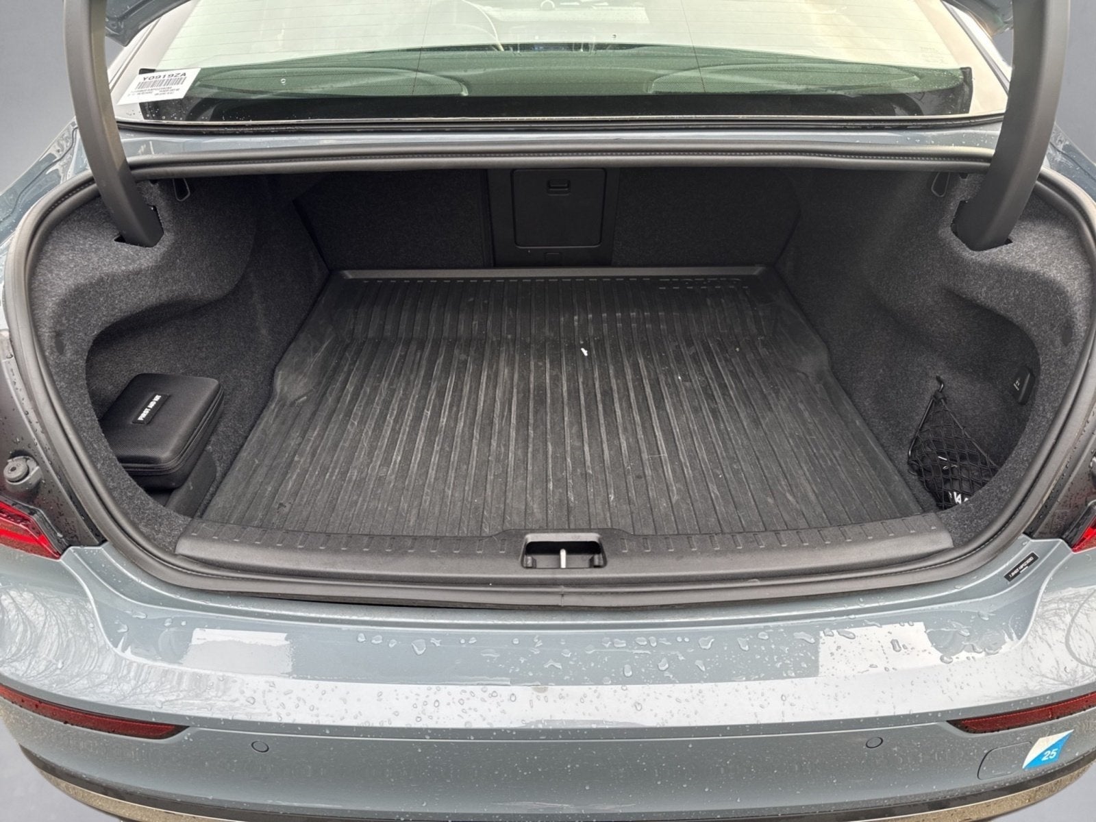 2023 Volvo S60 Recharge Plug-In Hybrid Ultimate