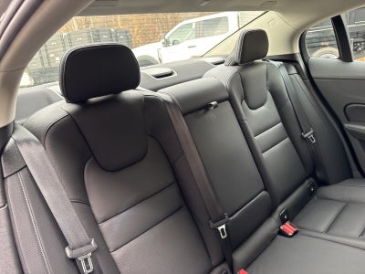 2023 Volvo S60 Recharge Plug-In Hybrid Ultimate