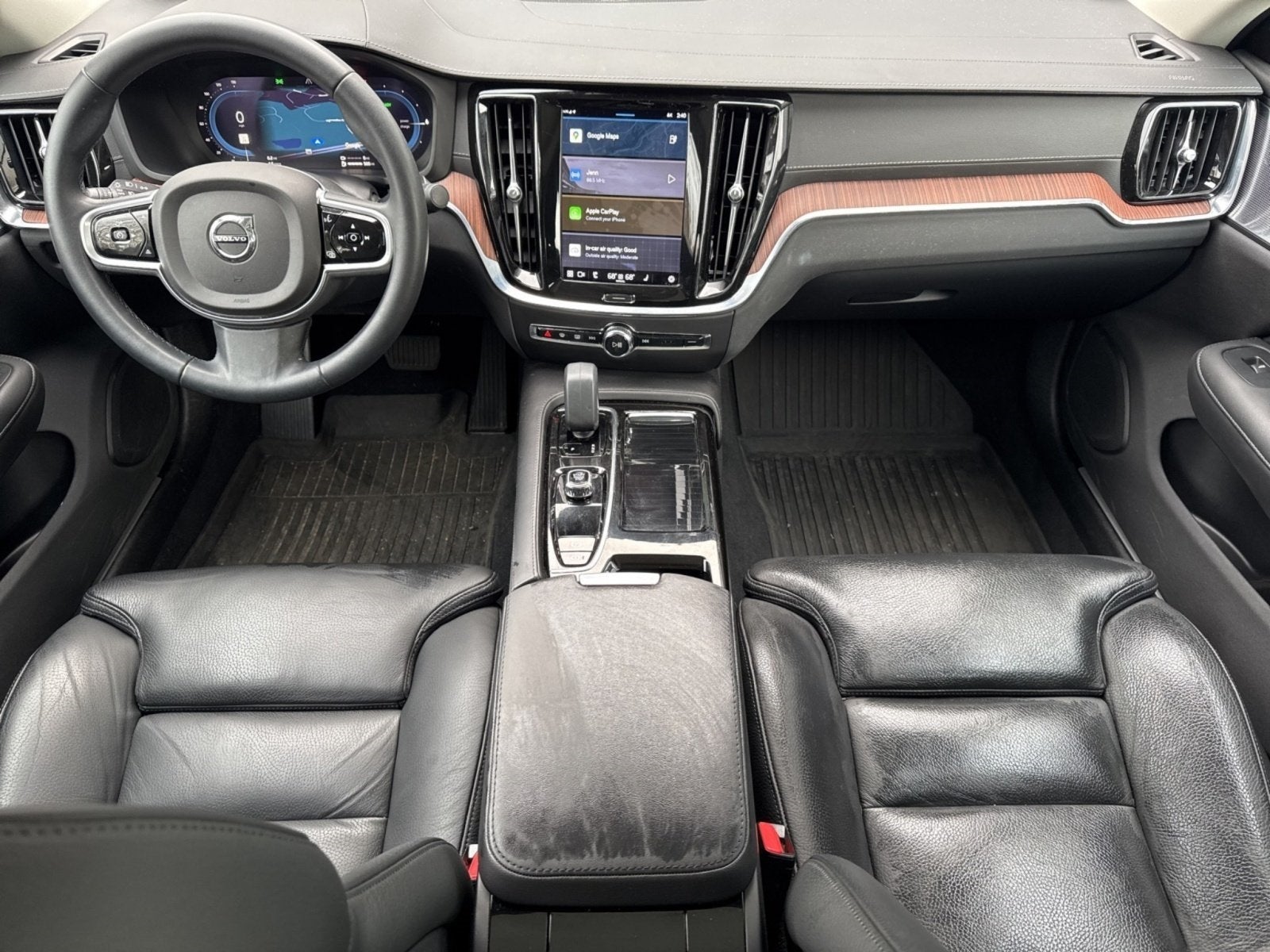 2023 Volvo S60 Recharge Plug-In Hybrid Ultimate