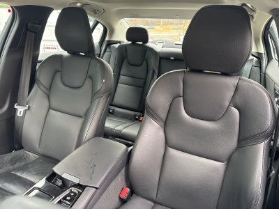 2023 Volvo S60 Recharge Plug-In Hybrid Ultimate