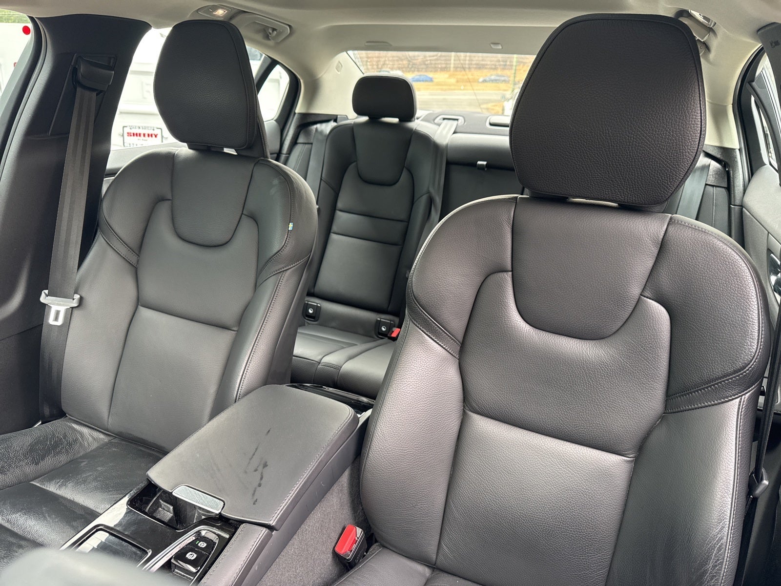 2023 Volvo S60 Recharge Plug-In Hybrid Ultimate