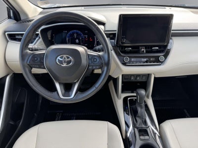 2024 Toyota Corolla Cross XLE