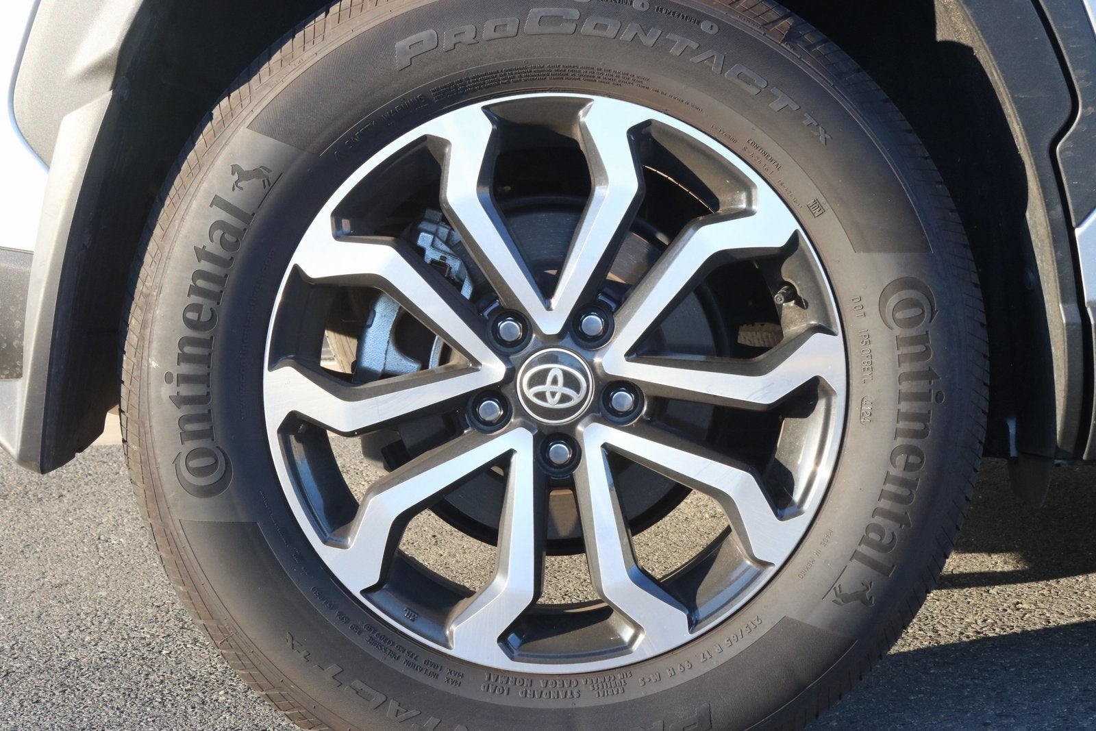 2024 Toyota Corolla Cross Hybrid SE