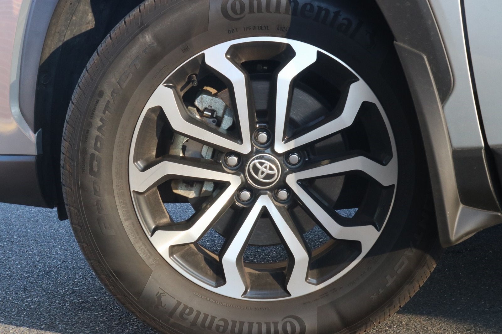 2024 Toyota Corolla Cross Hybrid SE