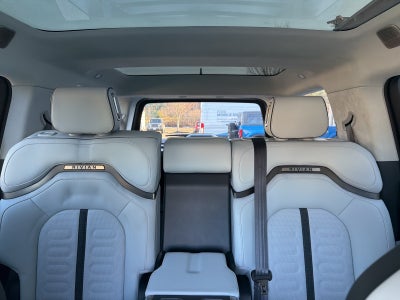 2024 Rivian R1S Adventure Dual-Motor Large