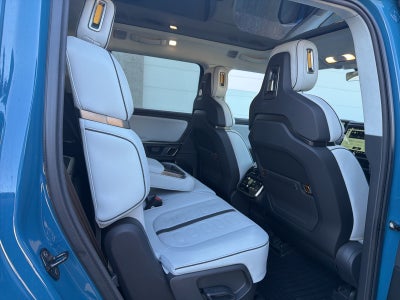 2024 Rivian R1S Adventure Dual-Motor Large