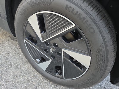 2025 Hyundai IONIQ 5 SE Standard Range