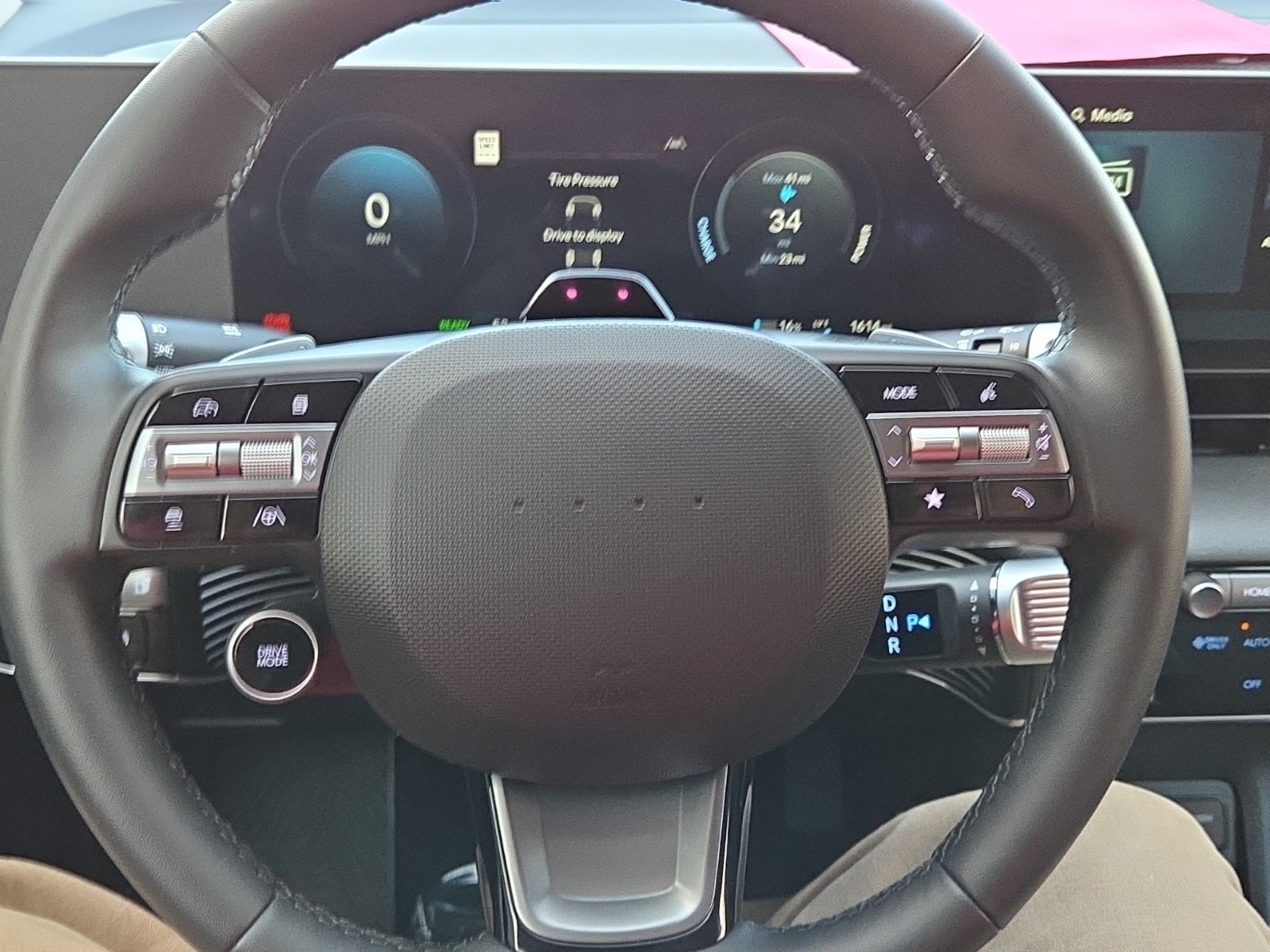 2025 Hyundai IONIQ 5 SE Standard Range