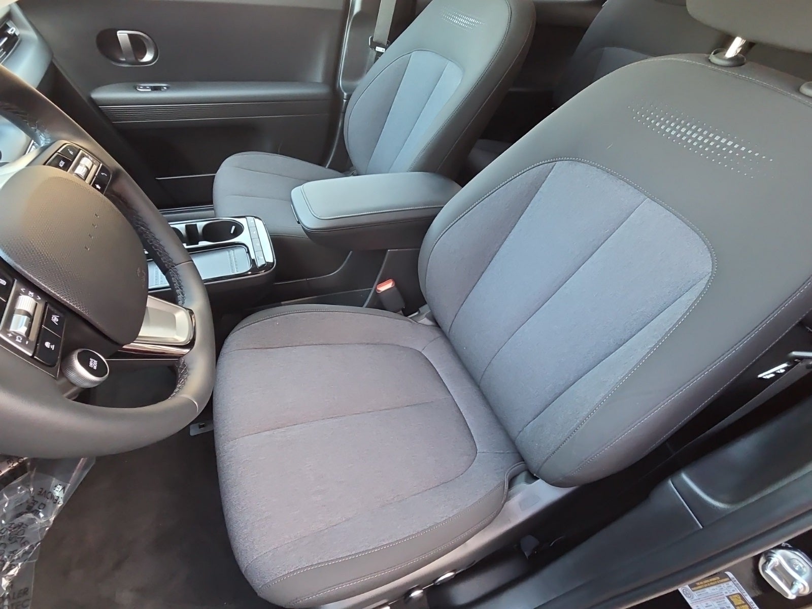 2025 Hyundai IONIQ 5 SE Standard Range