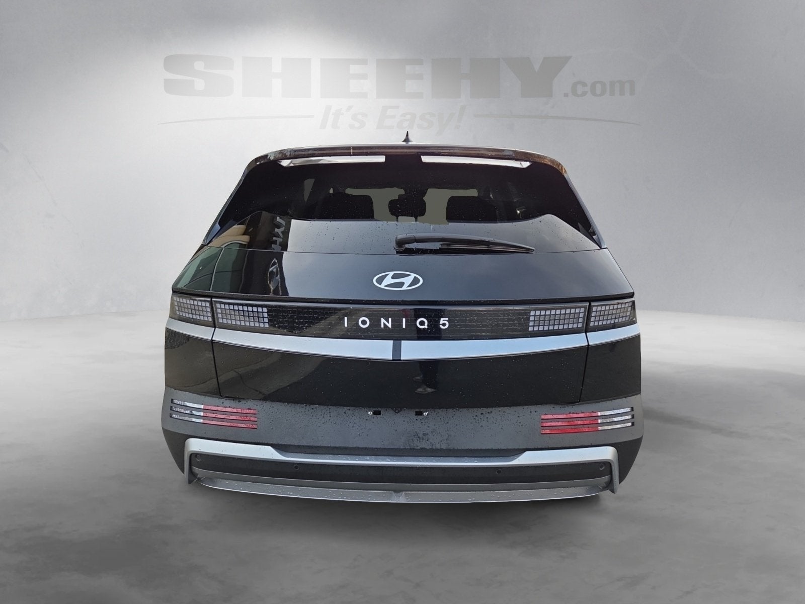 2025 Hyundai IONIQ 5 SE Standard Range