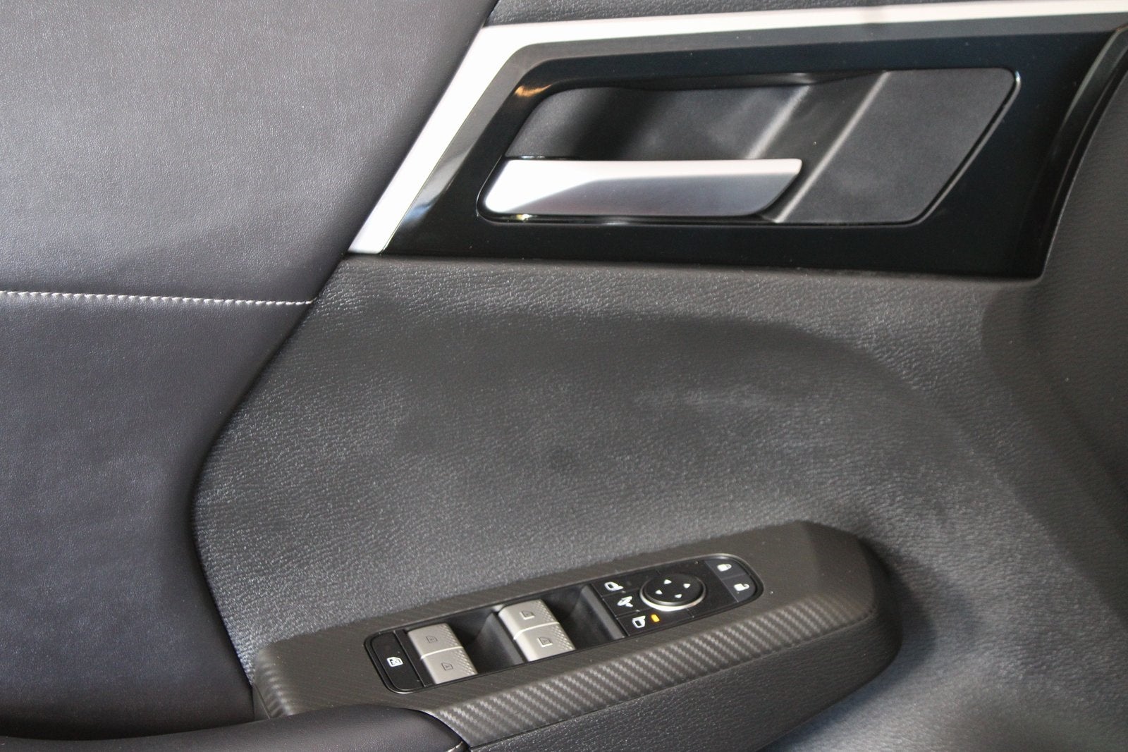 2023 Mitsubishi Outlander SE Black Edition