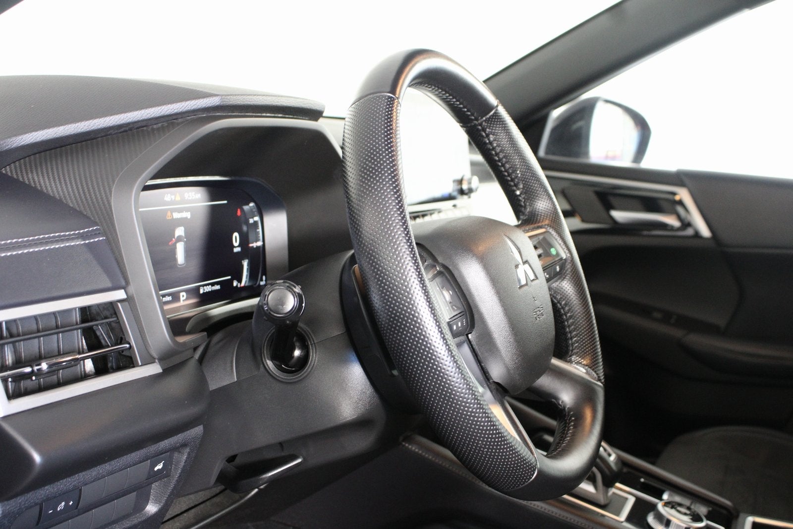 2023 Mitsubishi Outlander SE Black Edition