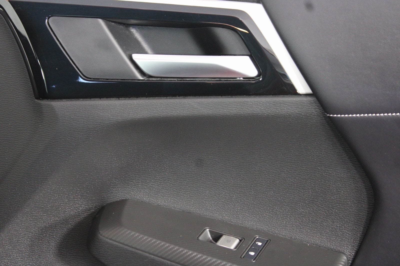 2023 Mitsubishi Outlander SE Black Edition