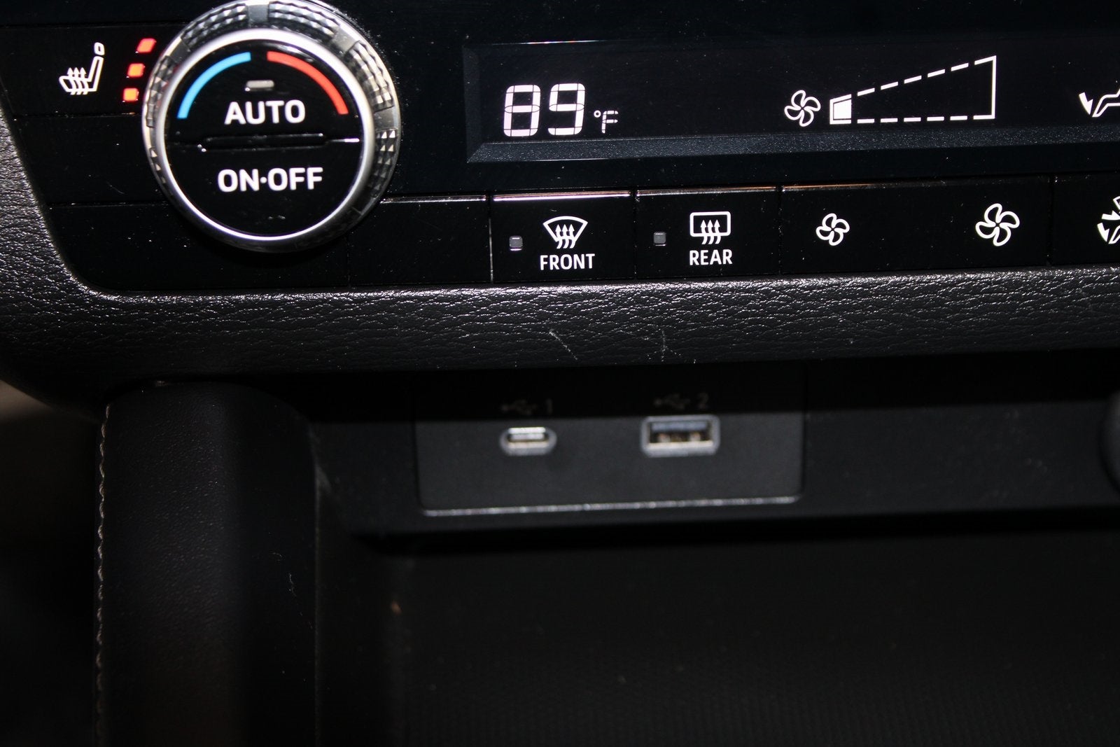 2023 Mitsubishi Outlander SE Black Edition