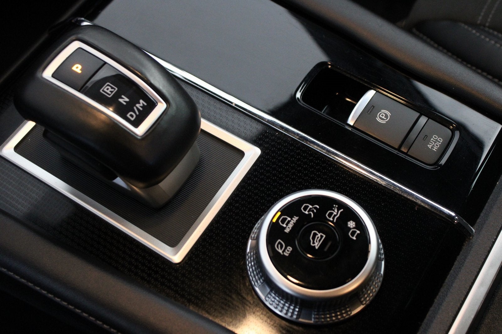 2023 Mitsubishi Outlander SE Black Edition