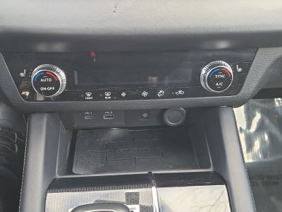 2024 Mitsubishi Outlander SE Black Edition